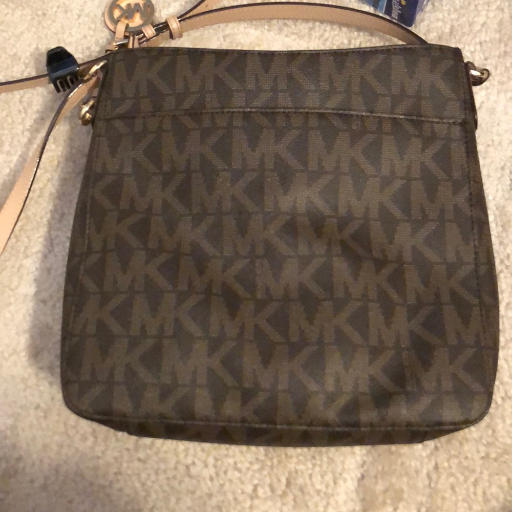 Michael Kors crossbody purse
